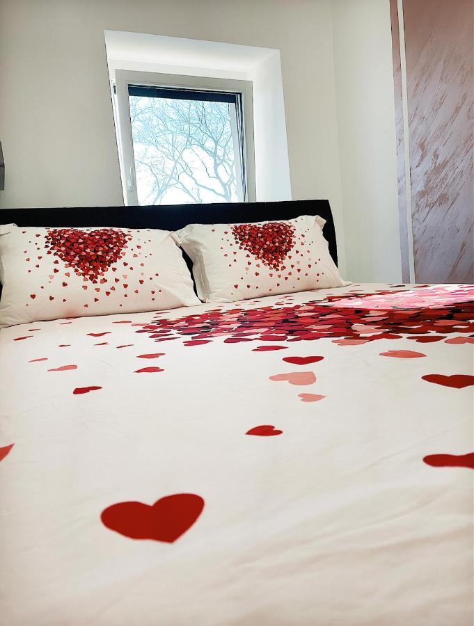 Apartment Luxury 2 *